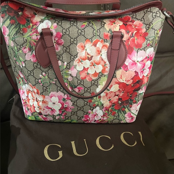 GUCCI - Picture 4 of 11